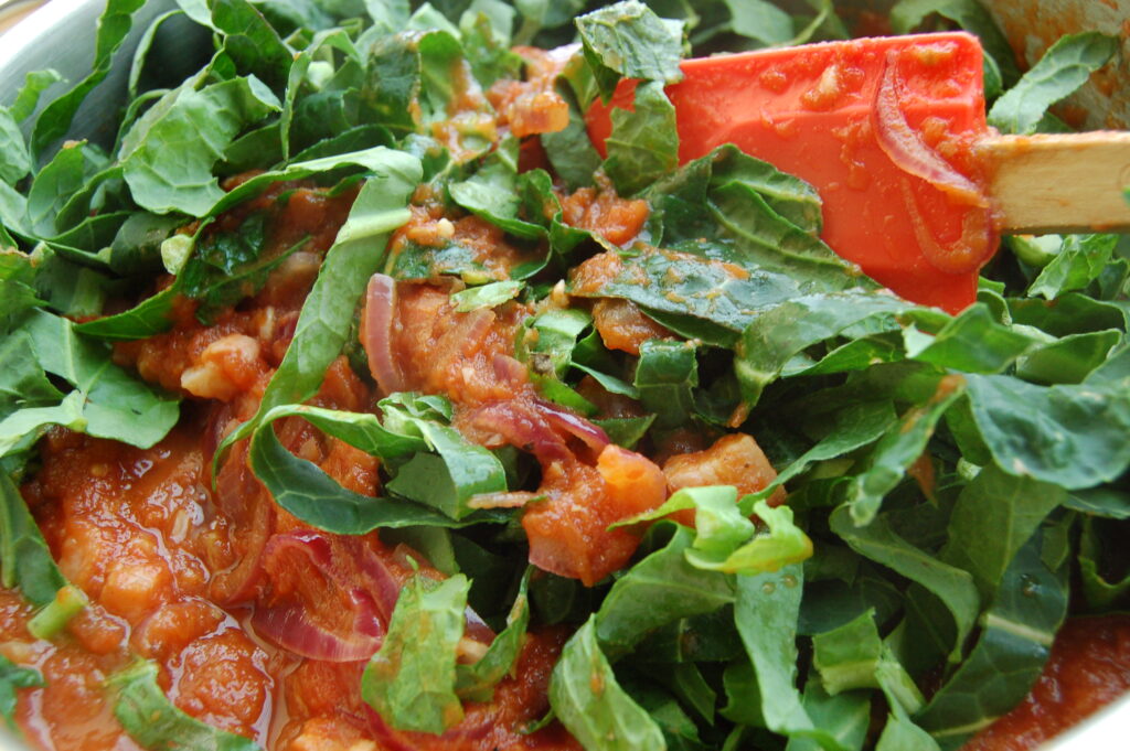 Spring green canneloni - add greens to tomato sauce