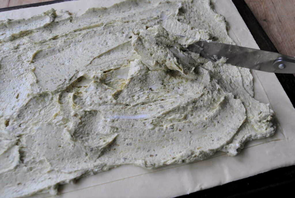 Apsaragus & pea tart - spread chesse over pastry web (2)