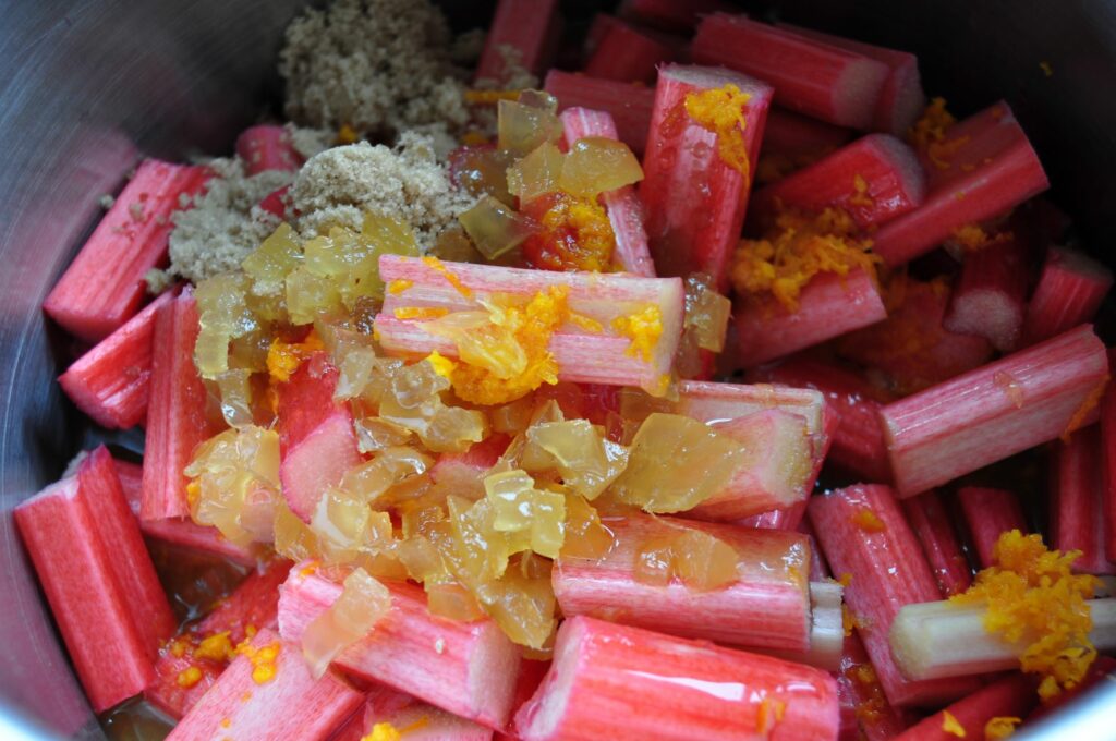 Cook rhubarb - web