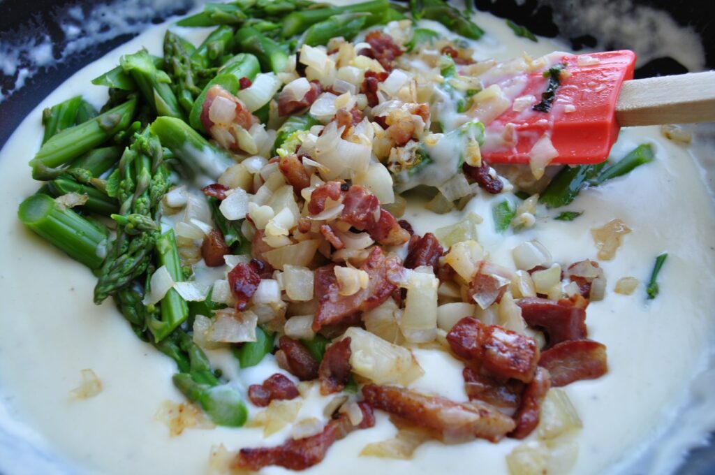 Add asparagus & bacon & onions to sauce web