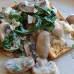 Wild garlic & mushrooms on toast web