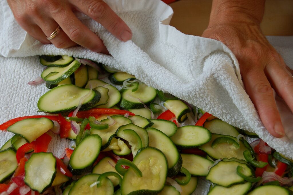 Pat the vegetables dry web